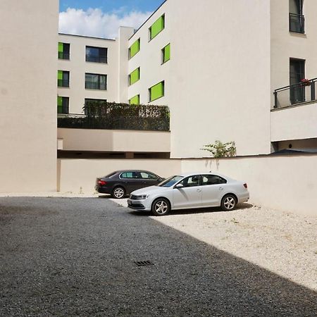 Belvarosi Exkluziv Minigarzon Debrecen Exteriör bild